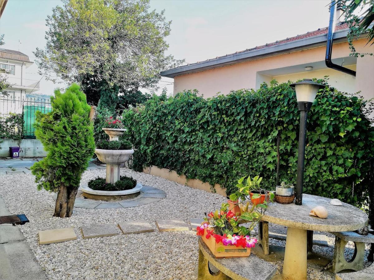 Appartement Casa Licinia à San Giovanni Teatino Extérieur photo